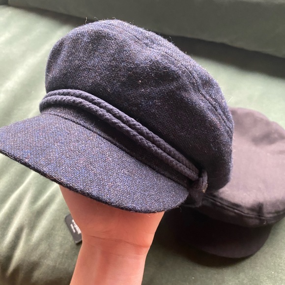 SOLD XS Brixton Hat Bundle (2x) - Picture 3 of 4